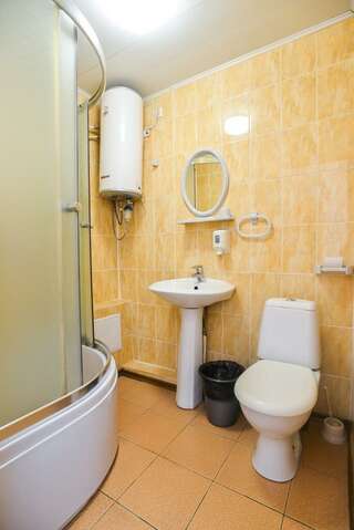 Гостиница Сулак Оренбург Номер стандарт с 2 односпальными кроватями-2